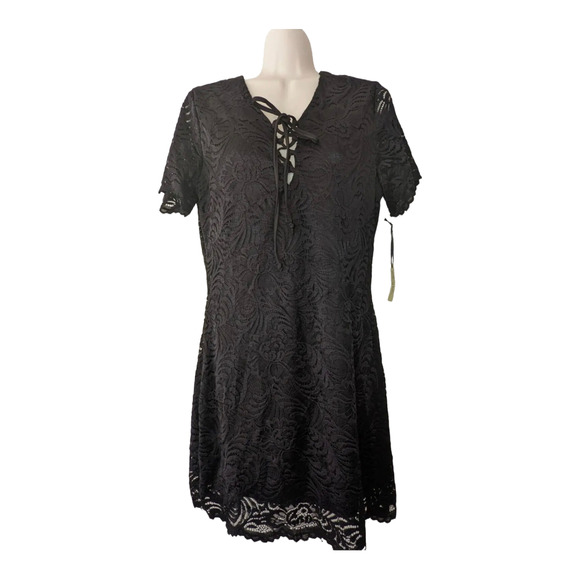 LIBERTY LOVE BLACK LACE COCKTAIL DRESS SHORT SLEEVES SIZE SMALL NWT - Picture 1 of 15